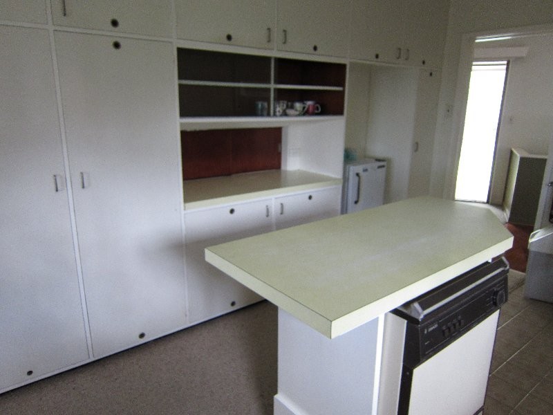 7 Walker Street, Ipswich QLD 4305