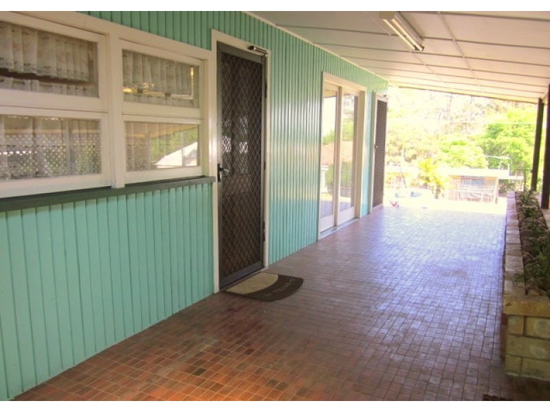 8 Lower McCormack Street, Bundamba QLD 4304