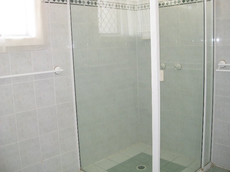 8 Lower McCormack Street, Bundamba QLD 4304