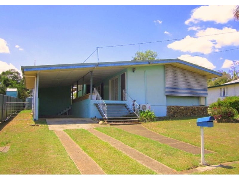 8 Lower McCormack Street, Bundamba QLD 4304