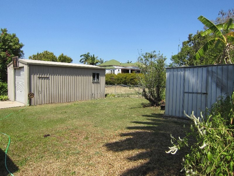 39 Glebe Road, Newtown QLD 4305