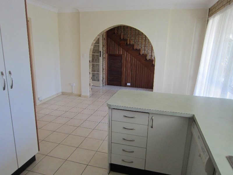 39 Glebe Road, Newtown QLD 4305