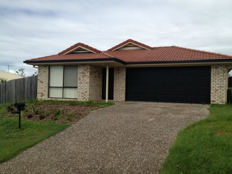 14 Sandhurst Place, Brassall QLD 4305