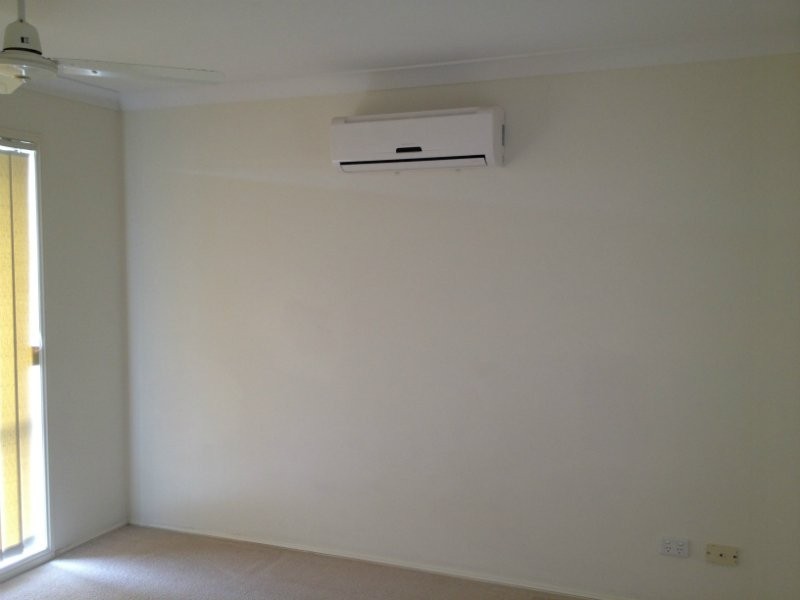 14 Sandhurst Place, Brassall QLD 4305