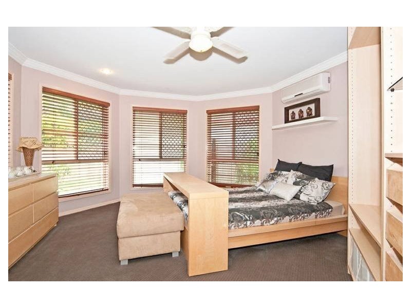 32 Jacana Crescent, Flinders View QLD 4305