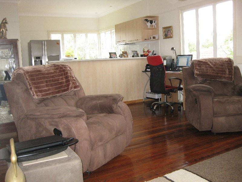 17 Marginson Street, Leichhardt QLD 4305