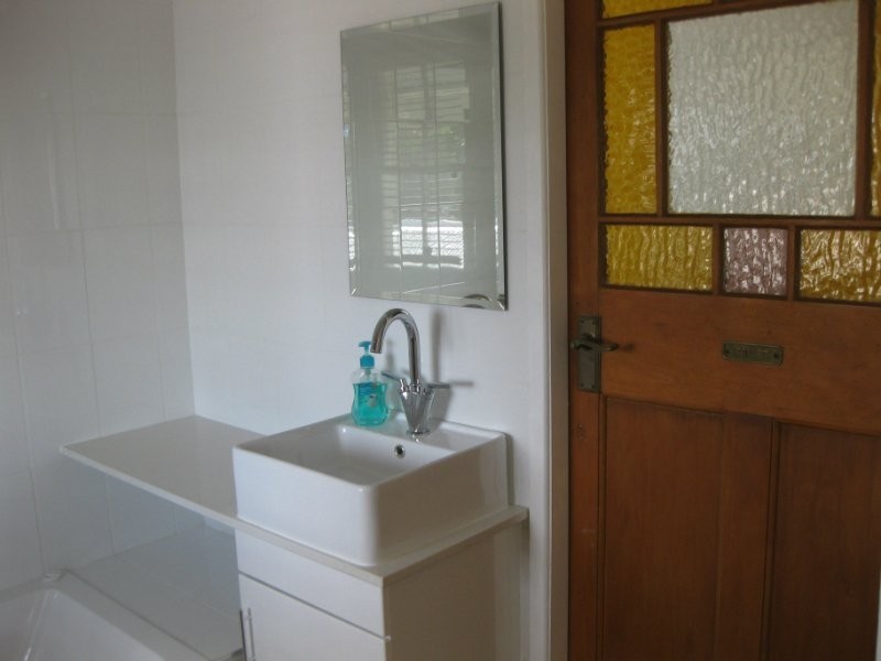 12 Brisbane Road, East Ipswich QLD 4305