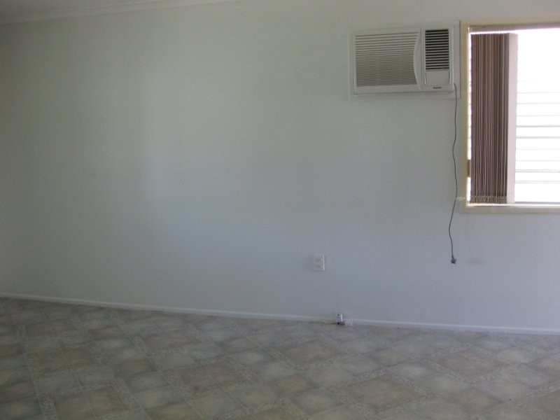 12 Mary Street, Flinders View QLD 4305