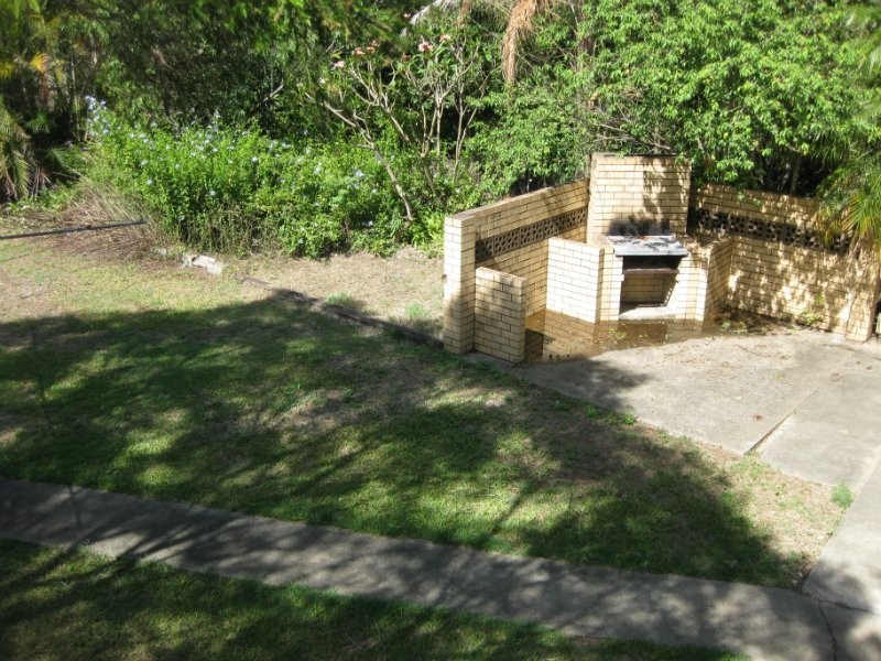 12 Mary Street, Flinders View QLD 4305