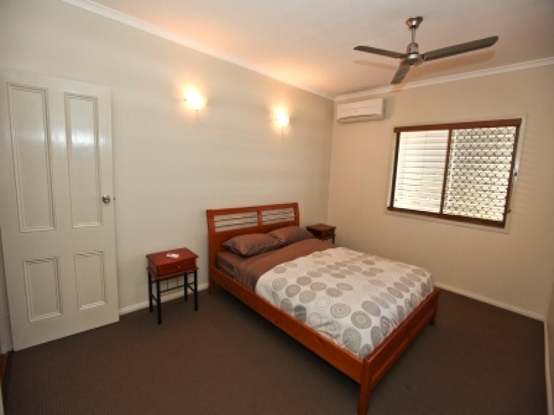 37 FISHER STREET, West Gladstone QLD 4680