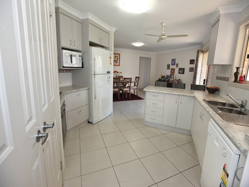 50 Bauhinia Street, Boyne Island QLD 4680
