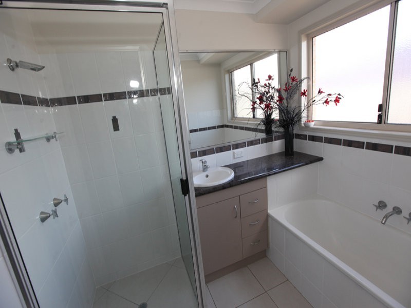 50 Bauhinia Street, Boyne Island QLD 4680