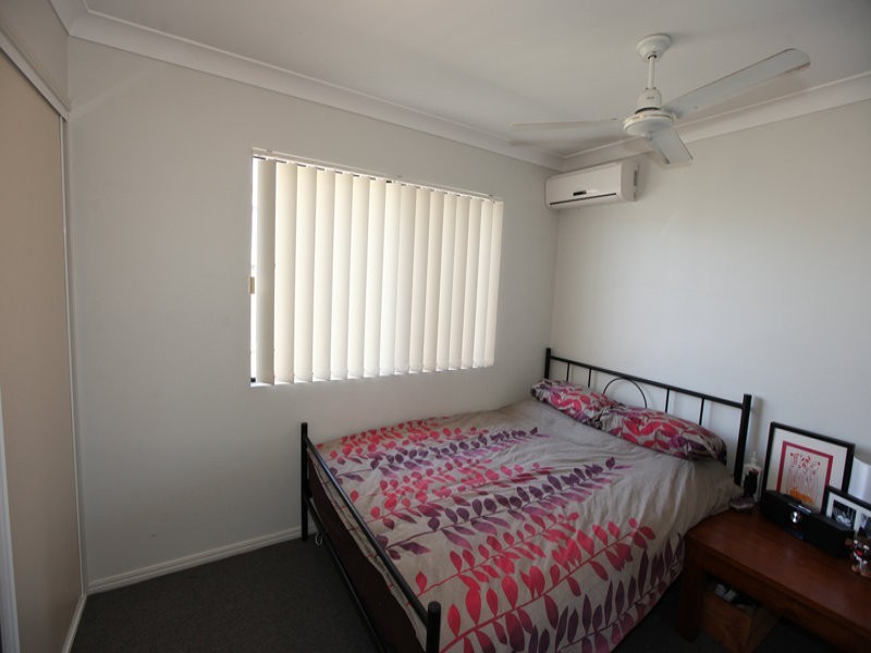 15 Willespie Place, New Auckland QLD 4680