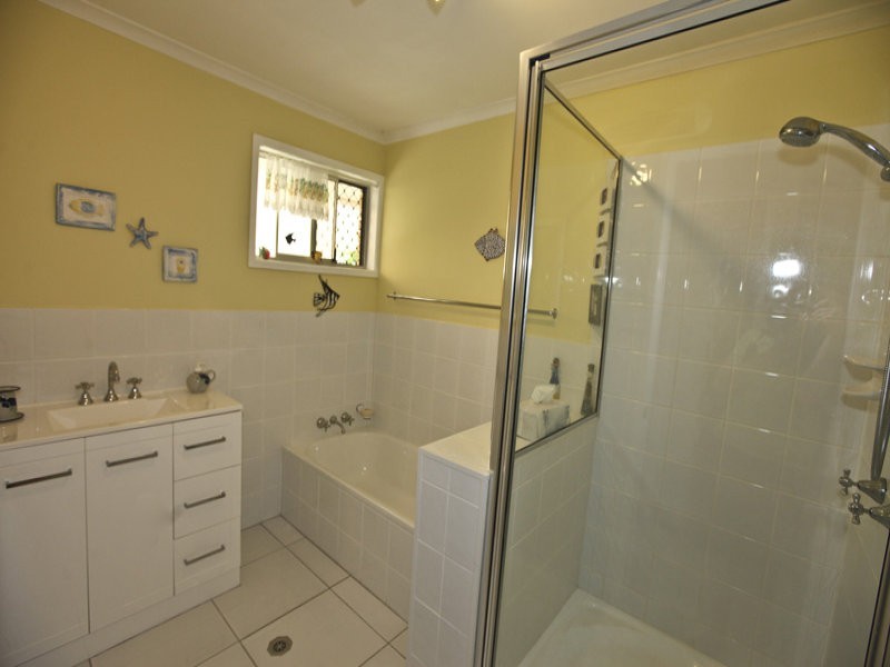 10 Mercury Street, Telina QLD 4680