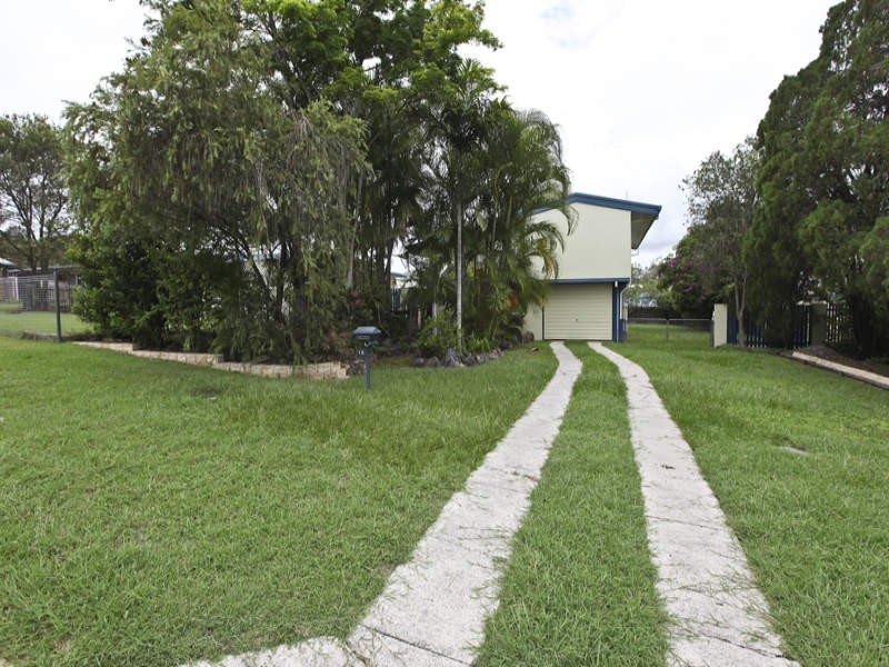 14 Allunga Drive, Glen Eden QLD 4680