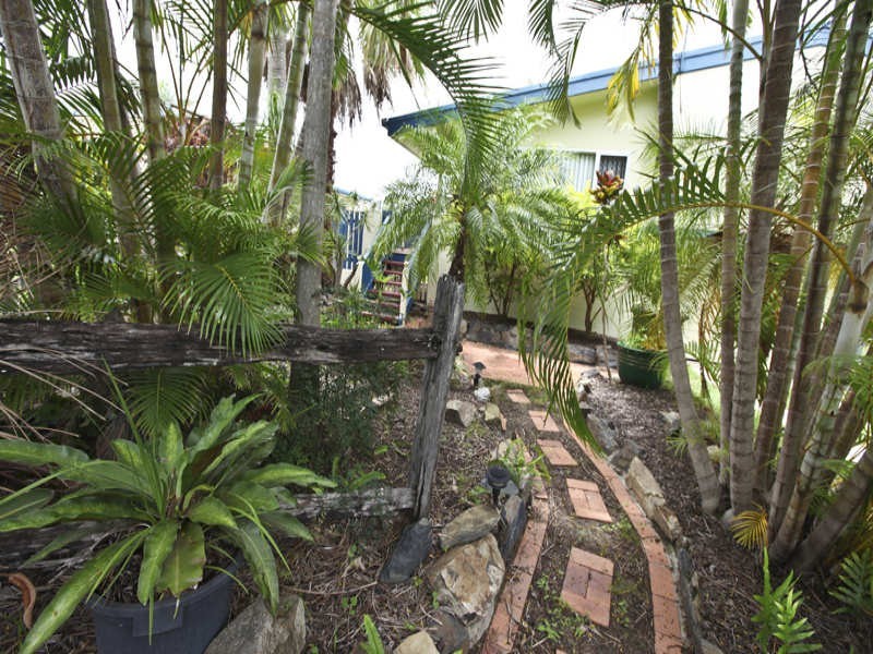 14 Allunga Drive, Glen Eden QLD 4680