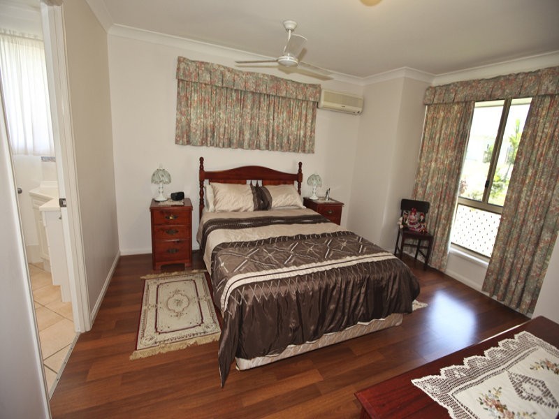 5 Huntington Court, New Auckland QLD 4680