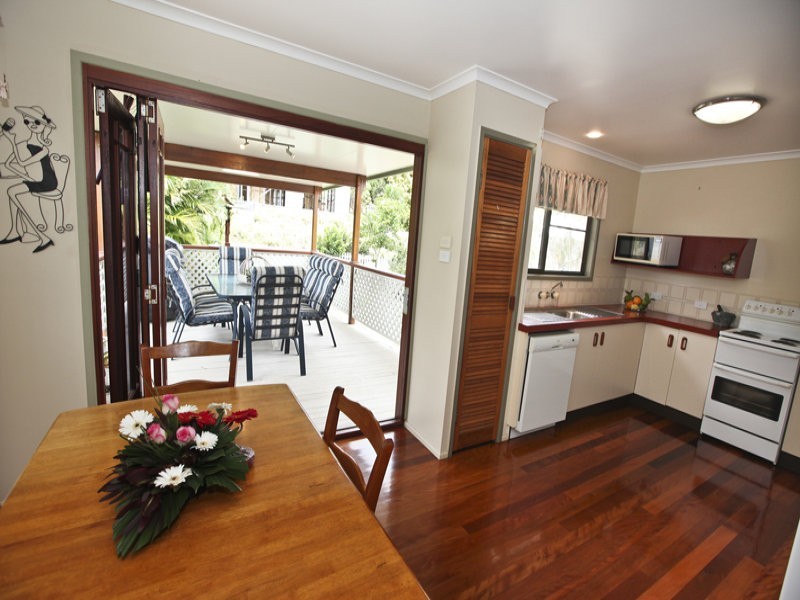 7 Carinya Drive, Clinton QLD 4680