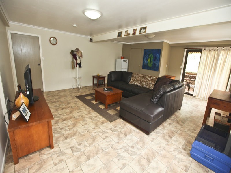 7 Carinya Drive, Clinton QLD 4680