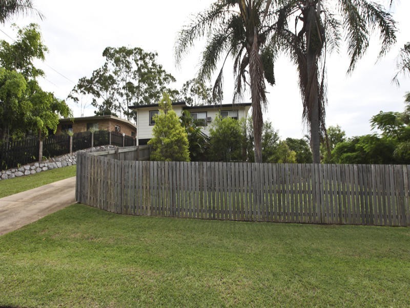 20 Harvey Road, Clinton QLD 4680