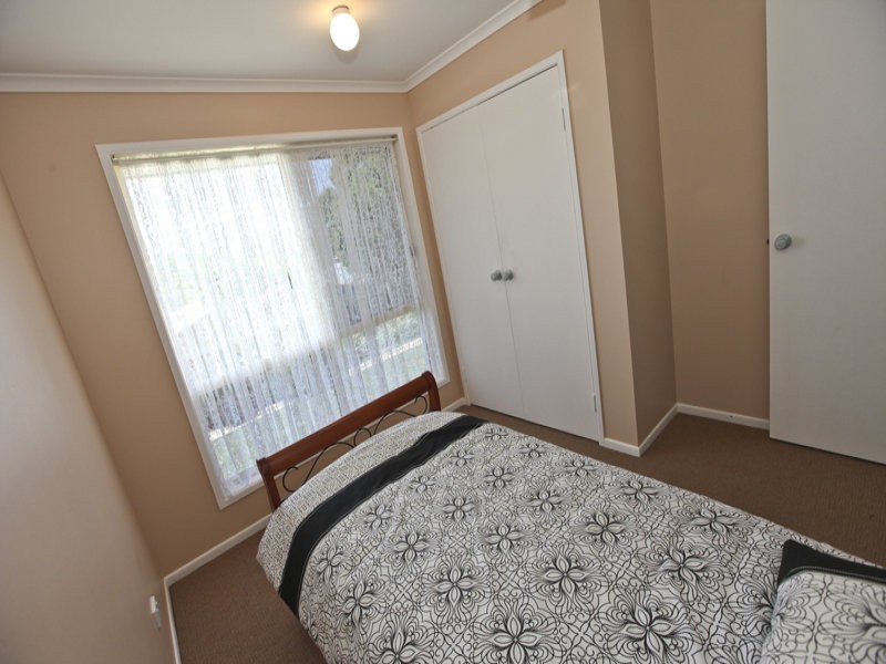 7A Daniel Drive, New Auckland QLD 4680