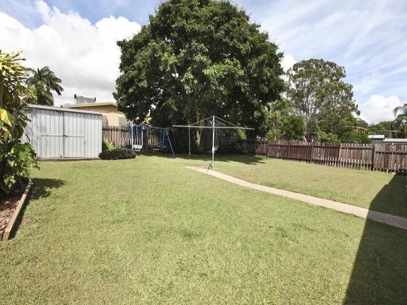 4 Mars Crescent, Telina QLD 4680