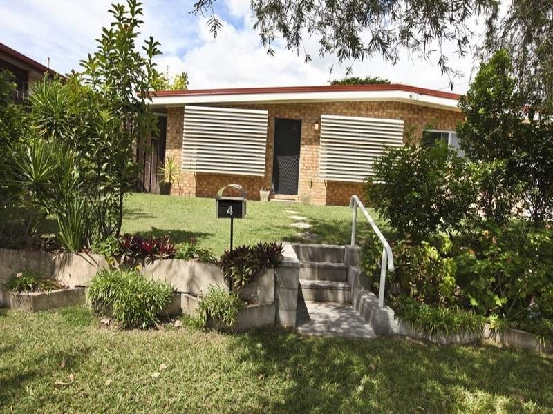 4 Mars Crescent, Telina QLD 4680