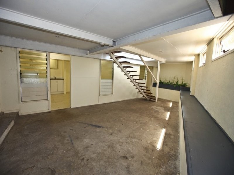 21 Bell Street, Barney Point QLD 4680