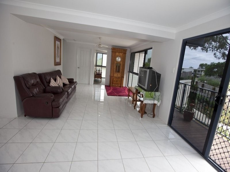 31 Herbertson Street, West Gladstone QLD 4680