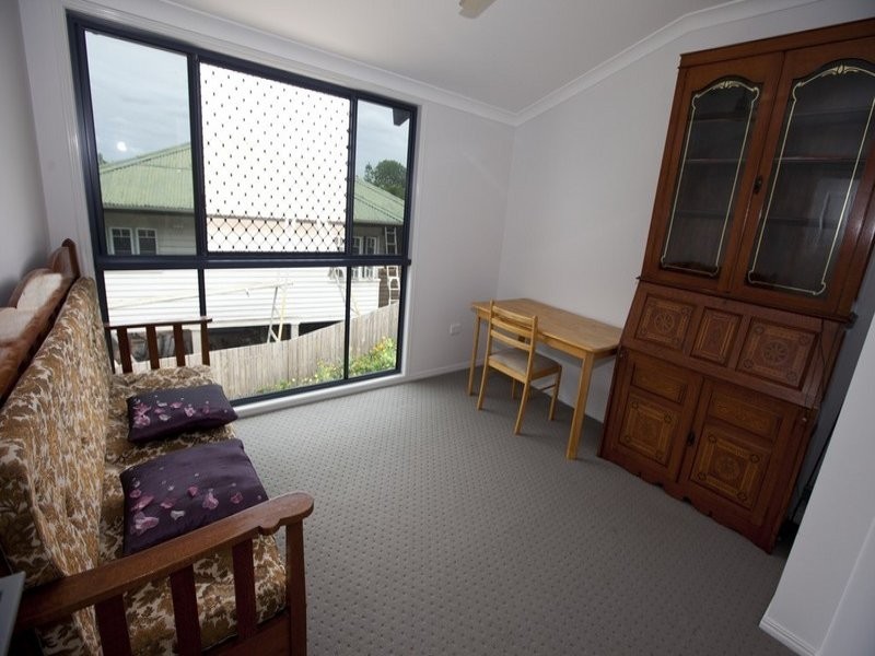 31 Herbertson Street, West Gladstone QLD 4680