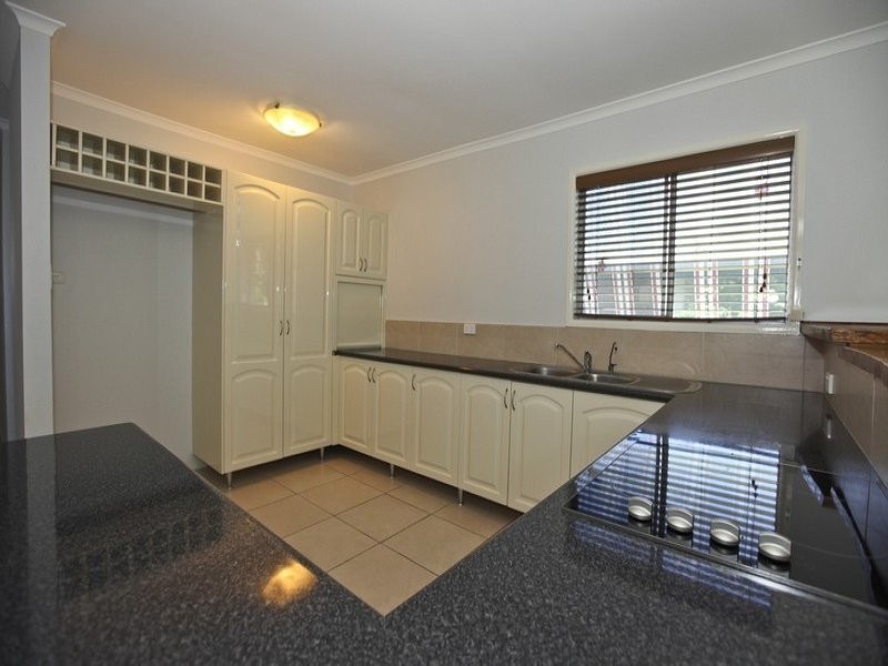 15 Streeter Street, Clinton QLD 4680