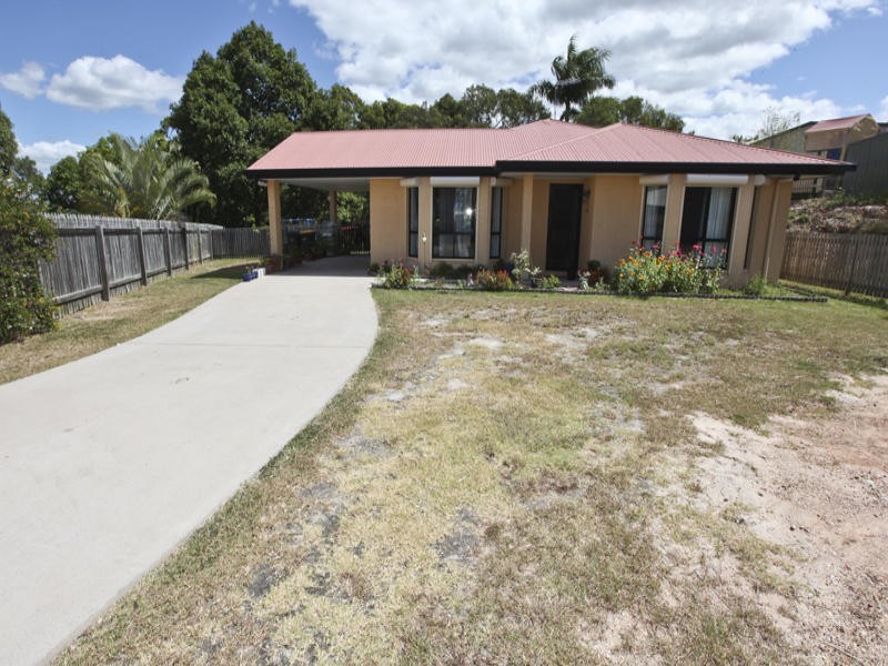 5 Karamea Close, Clinton QLD 4680