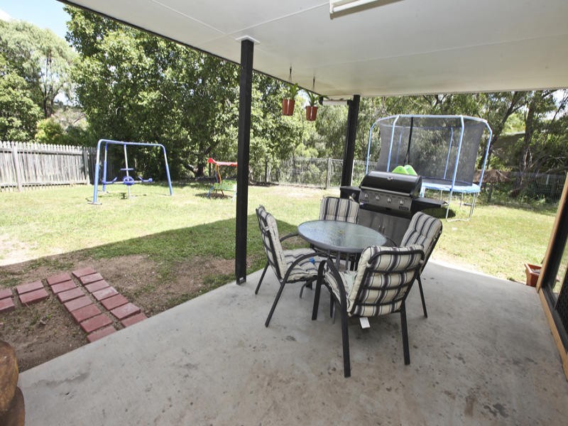 5 Karamea Close, Clinton QLD 4680