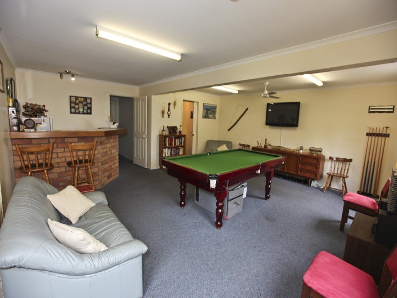 12 McIver Road, Clinton QLD 4680