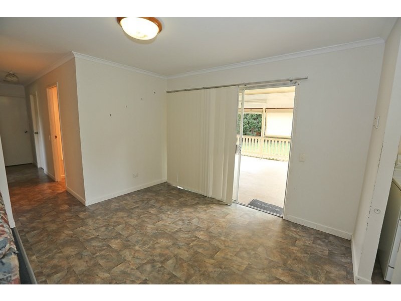 4 WITNEY STREET, Telina QLD 4680