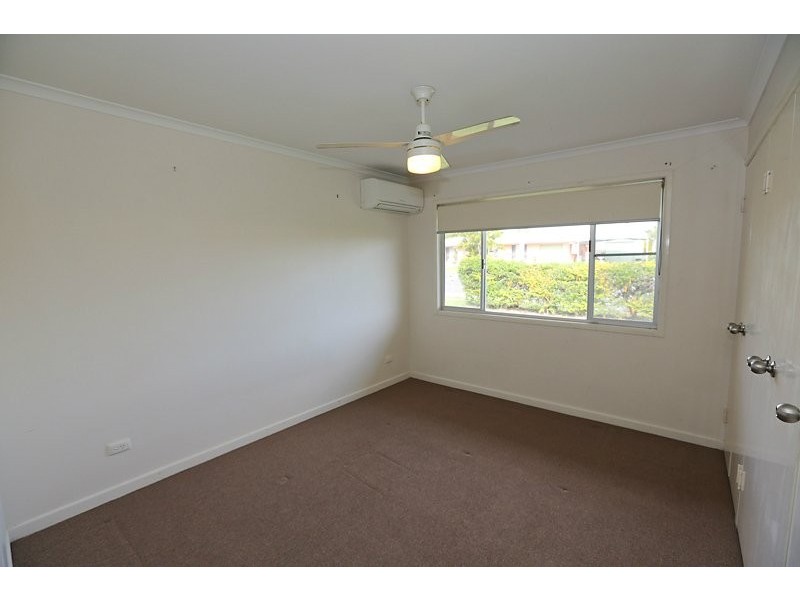 4 WITNEY STREET, Telina QLD 4680