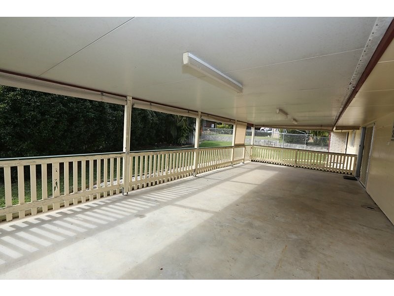 4 WITNEY STREET, Telina QLD 4680