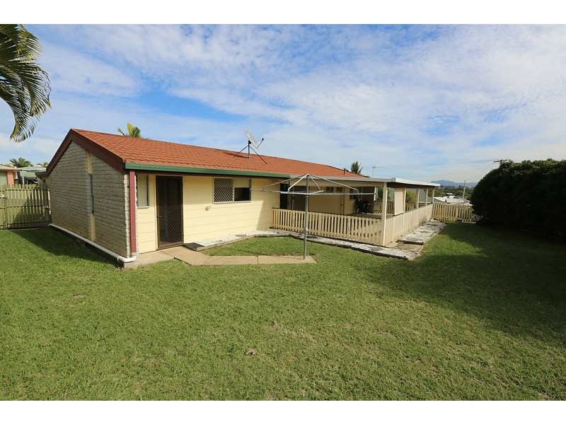 4 WITNEY STREET, Telina QLD 4680