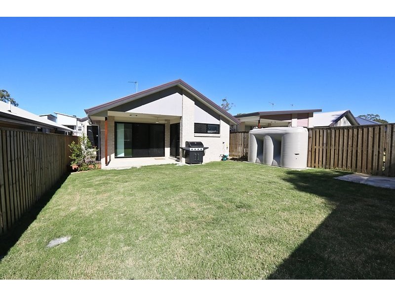 26 CHRISTINA RD, Clinton QLD 4680