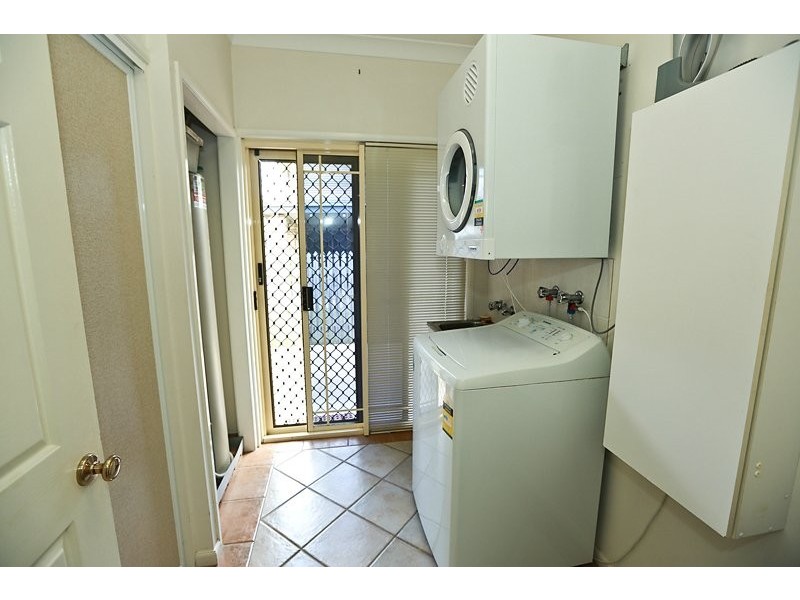 130 J Hickey Avenue, Clinton QLD 4680