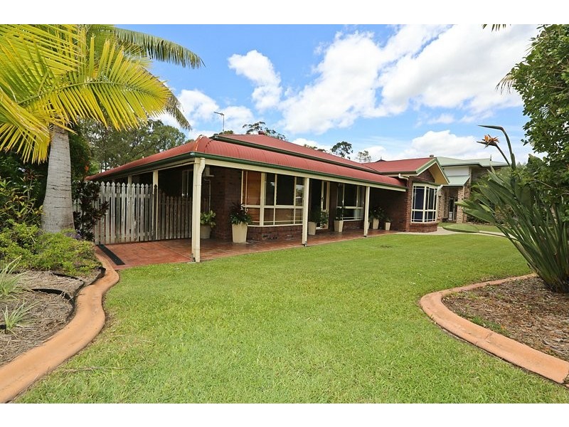 130 J Hickey Avenue, Clinton QLD 4680