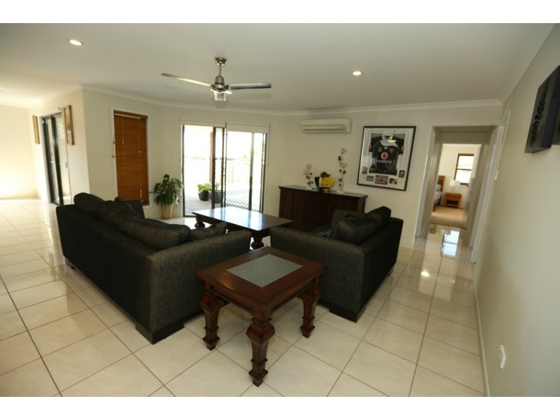17 Central Avenue, Calliope QLD 4680