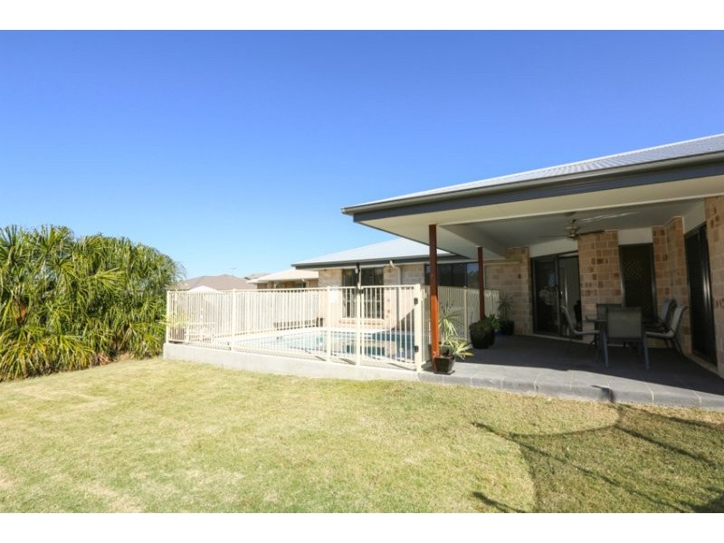 17 Central Avenue, Calliope QLD 4680