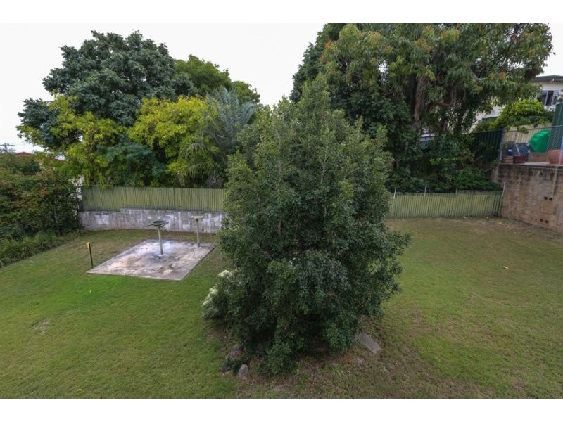 4 ALLAMBEE CLOSE, West Gladstone QLD 4680