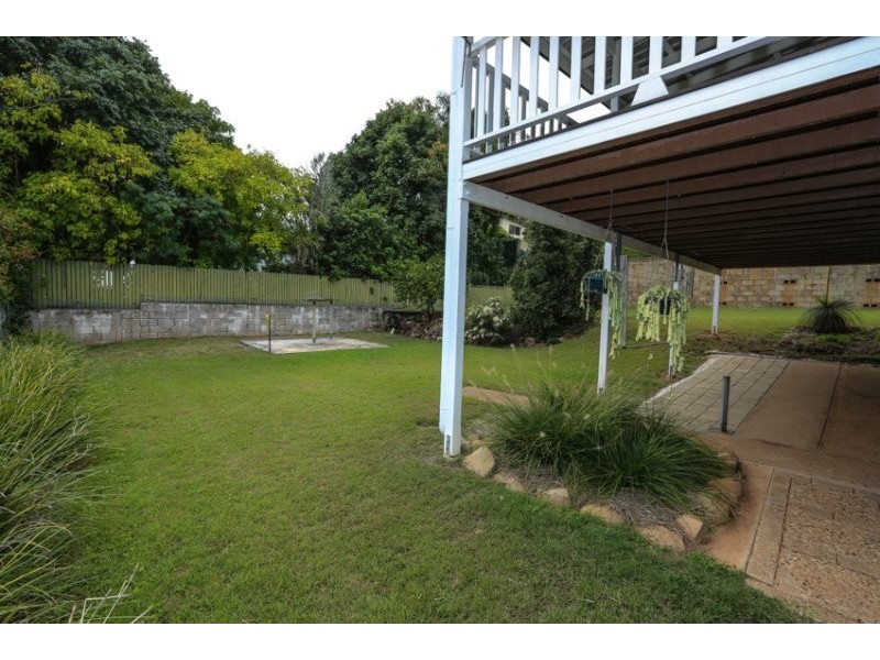 4 ALLAMBEE CLOSE, West Gladstone QLD 4680