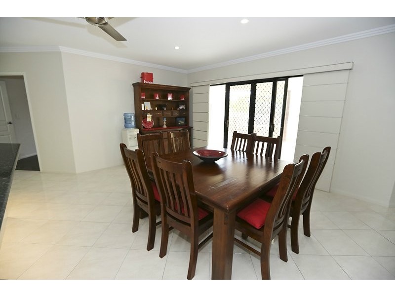 10 Beaver Avenue, South Gladstone QLD 4680