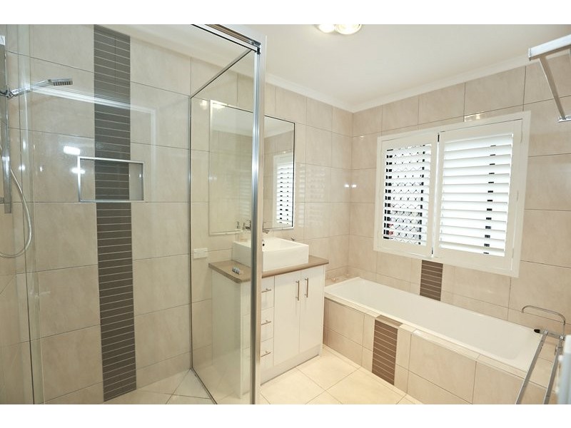 10 Beaver Avenue, South Gladstone QLD 4680