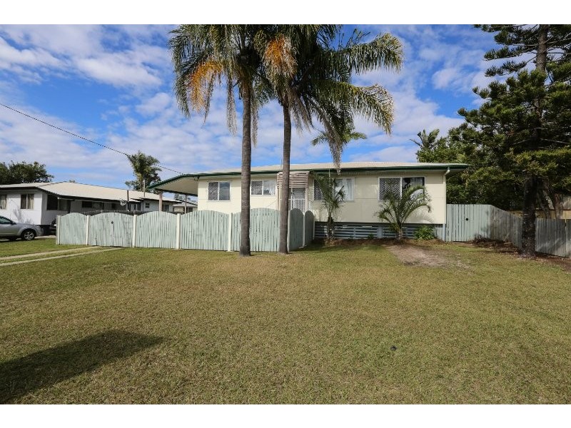 62 Aerodrome Road, Clinton QLD 4680