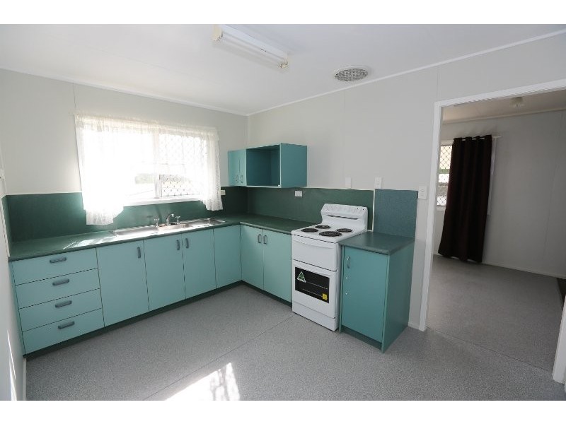 62 Aerodrome Road, Clinton QLD 4680