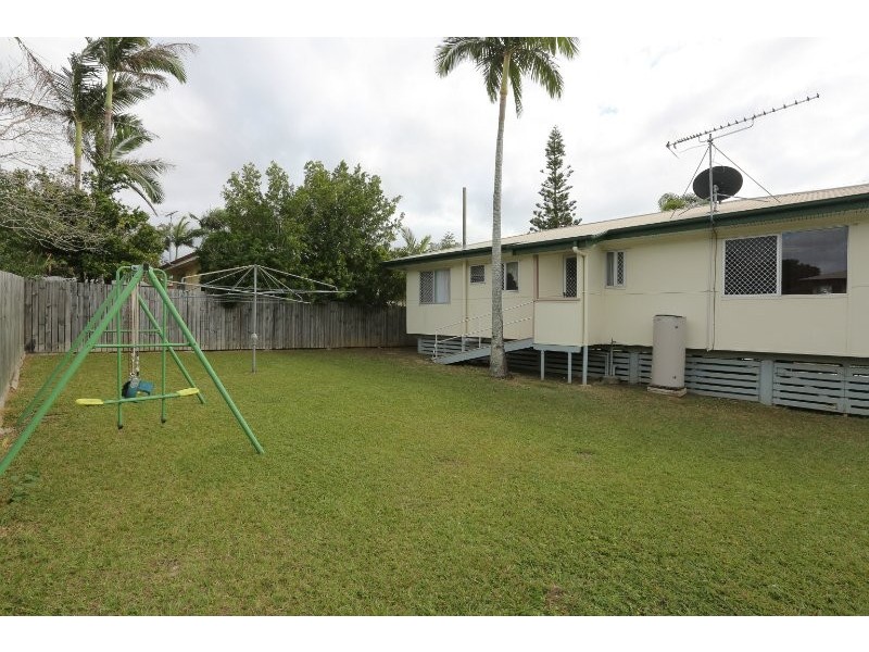 62 Aerodrome Road, Clinton QLD 4680